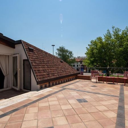 7° Cielo Apartment - Venezia - Mestre With Terrace Ngoại thất bức ảnh